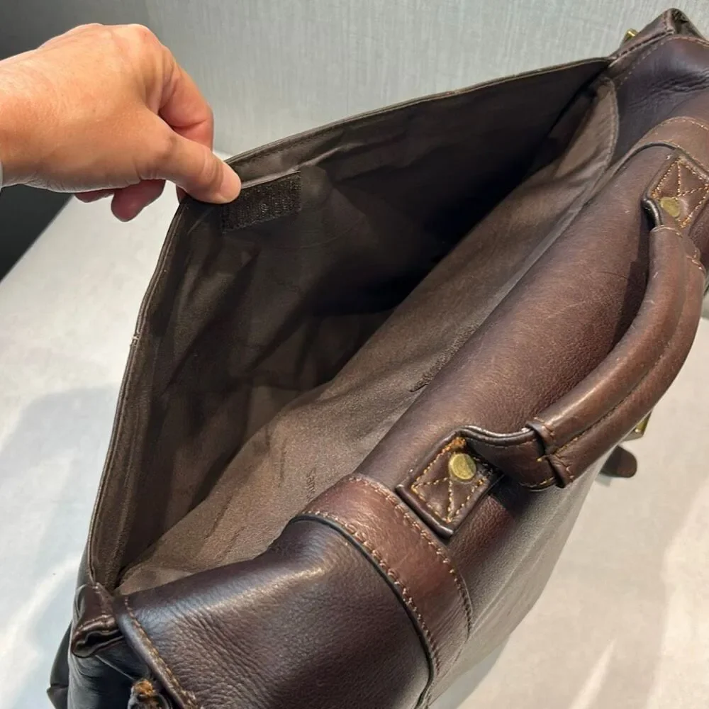 Samsonite Colombian Leather Flapover Case Messenger Bag Brown Buckle Closures